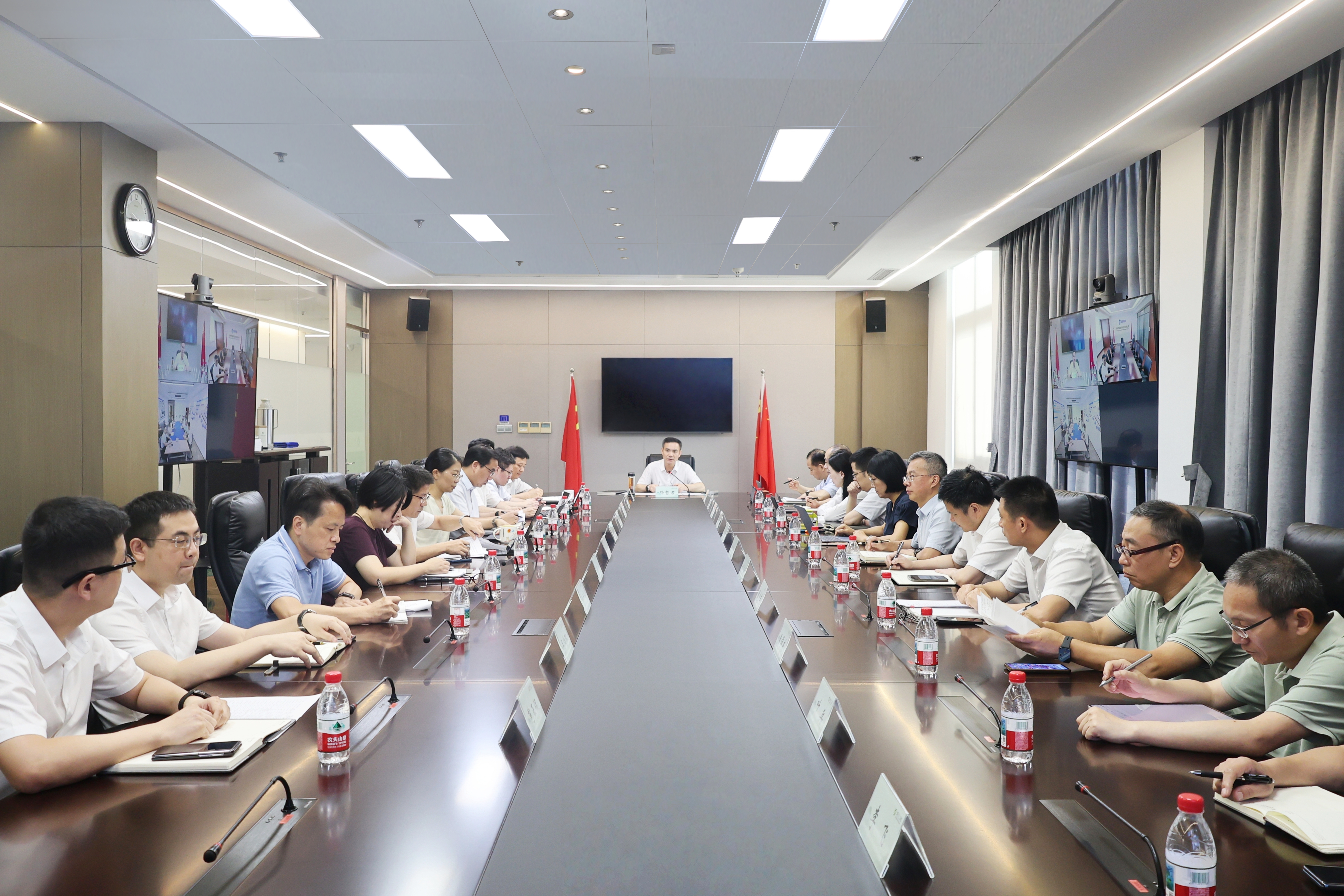 省二輕集團(tuán)召開(kāi)智能船舶創(chuàng)新中心項(xiàng)目第三次領(lǐng)導(dǎo)小組會(huì)議