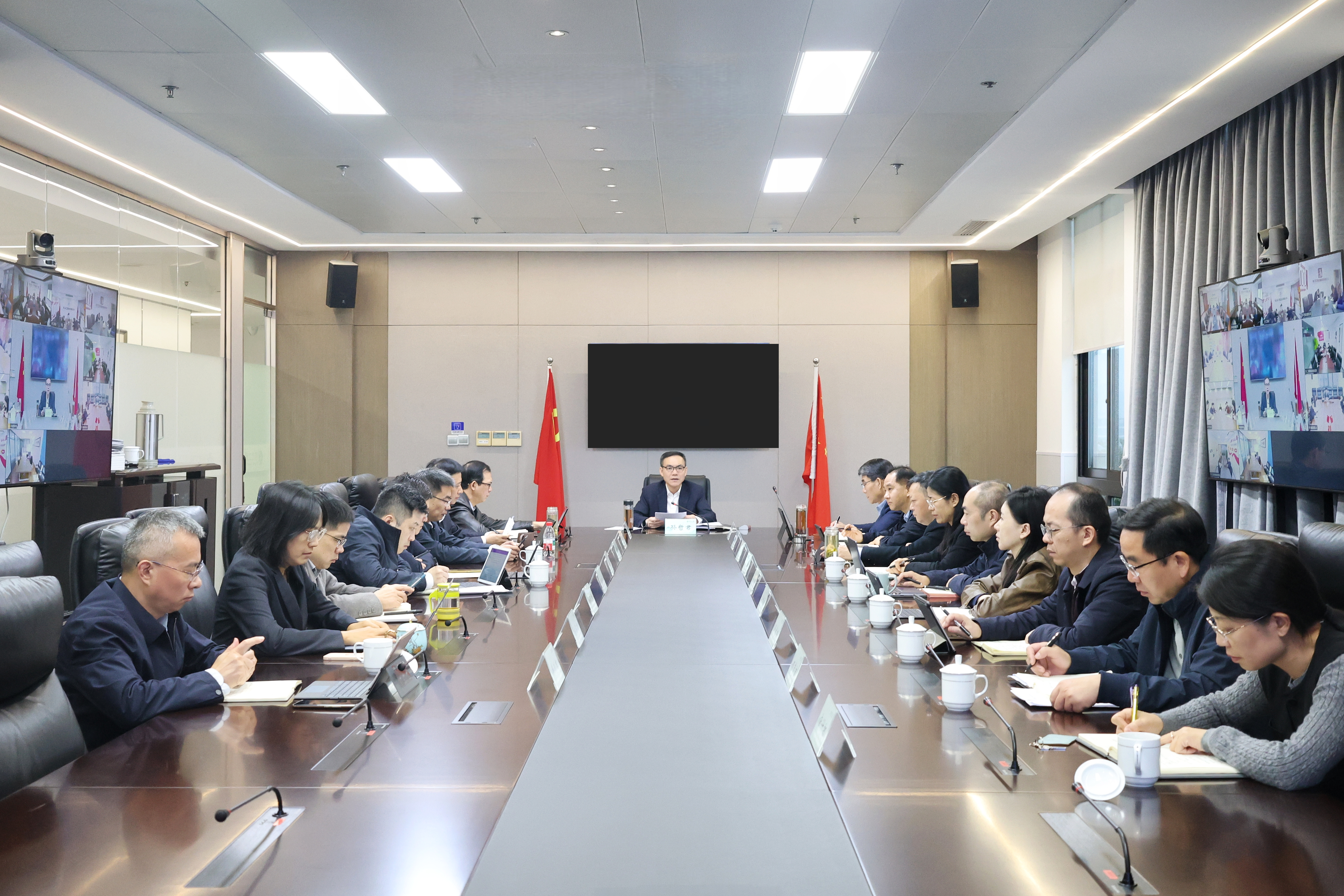 省二輕集團召開黨委（擴大）會議傳達學(xué)習(xí)省委十五屆八次全體會議精神