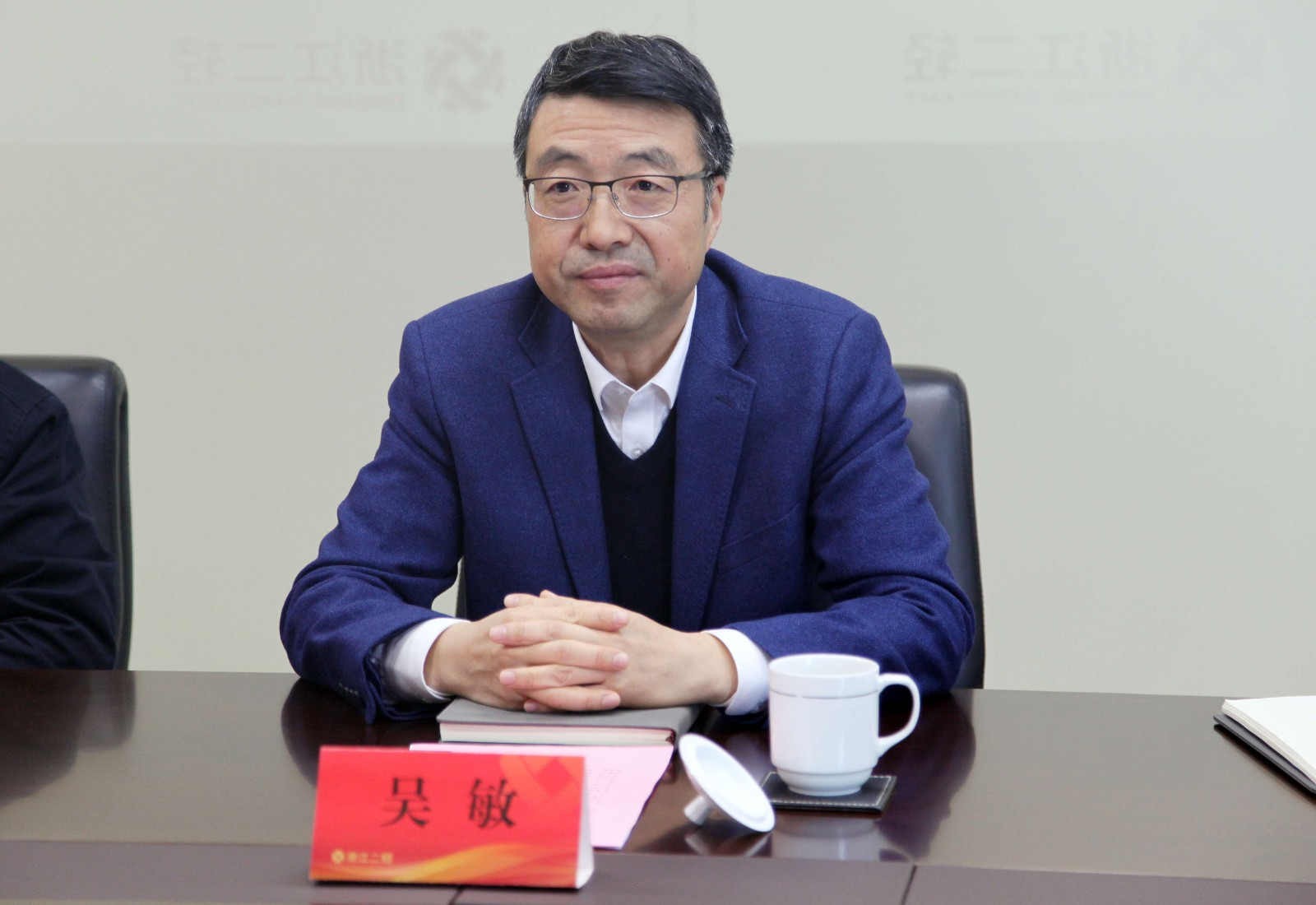 1575423136116456.jpg 2.jpg