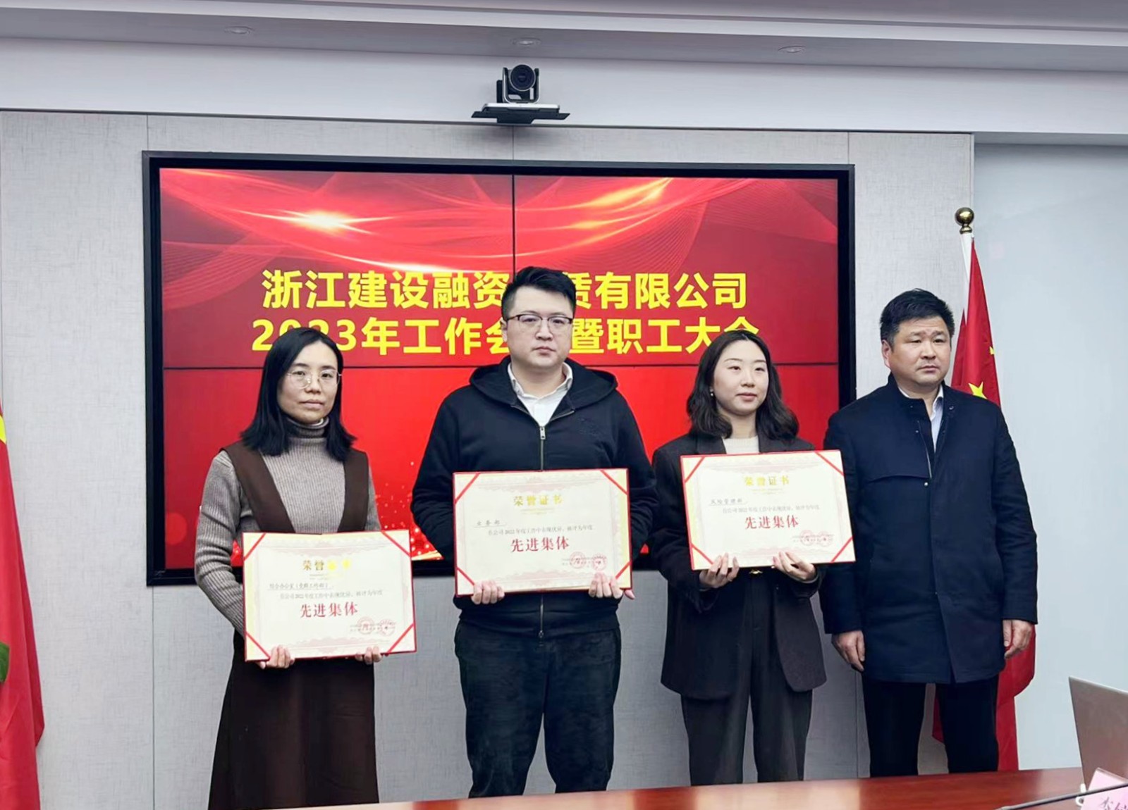 1677503078133624.jpg 韓連奎表彰先進(jìn).jpg