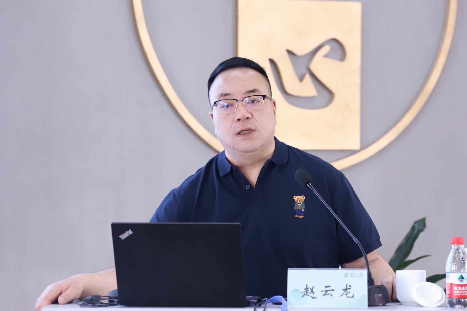 1682215306102738.jpg 老師改后 (4).jpg