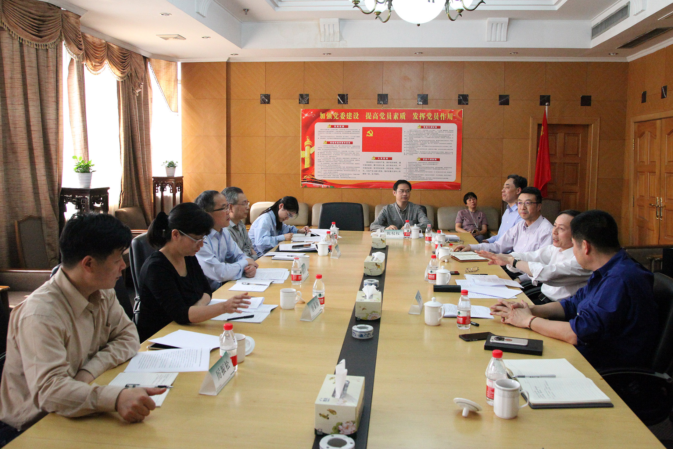 省國(guó)資委副主任胡信才一行蒞臨集團(tuán)公司進(jìn)行“雙進(jìn)雙促”調(diào)研