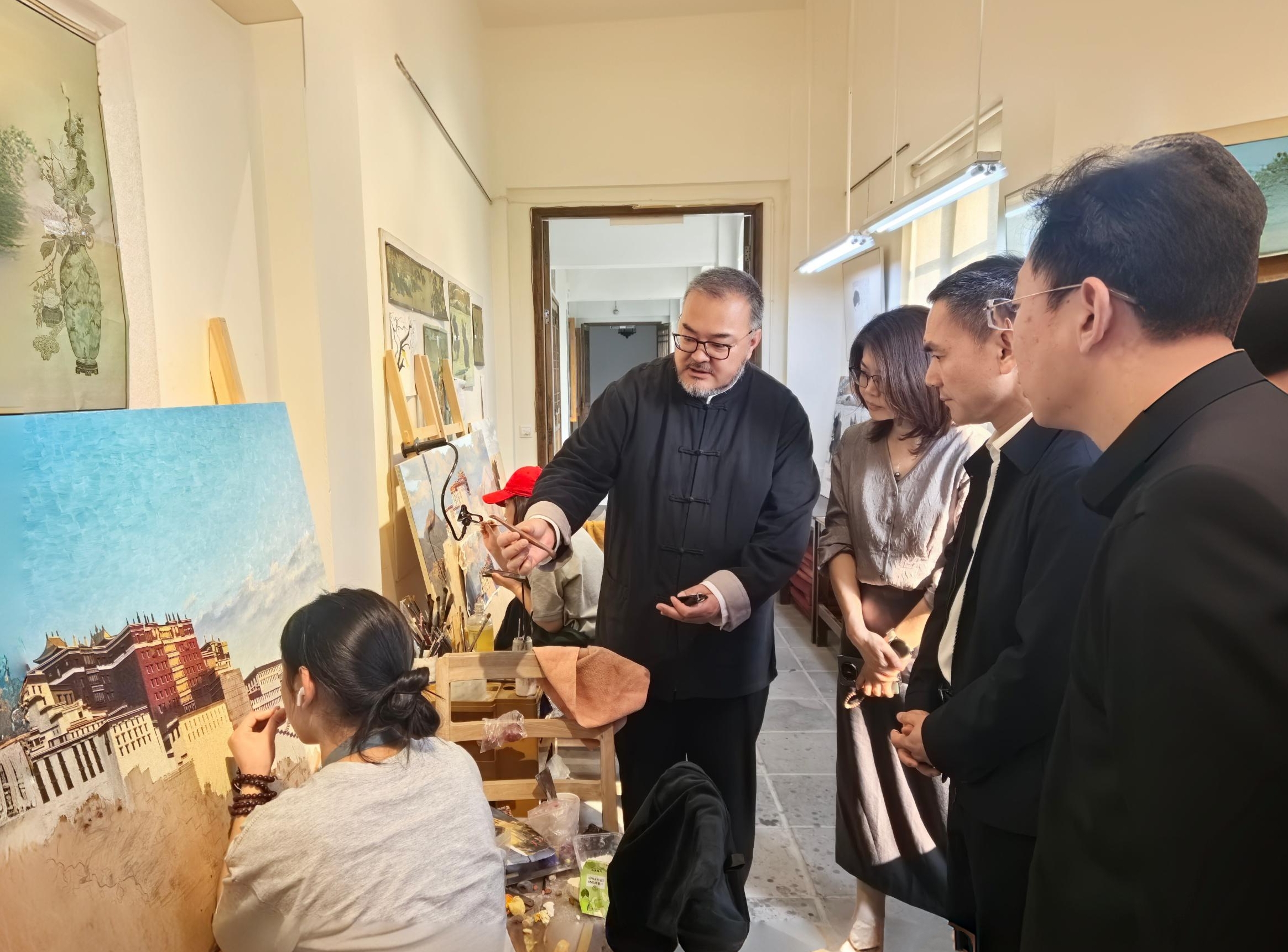 孫哲君一行赴長三角一體化發(fā)展示范區(qū)調(diào)研